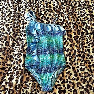 NWOT girl’s JUSTICE one-piece swimsuit